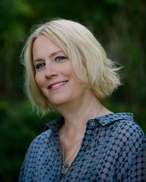 author sarah weeks biography of albert